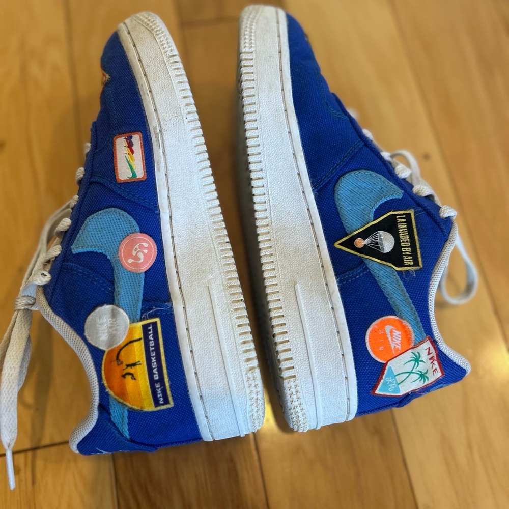 Nike Air Force 1 Low Patched Up Los Angeles GS DX2304-400 Youth Sneakers - Picture 6 of 13